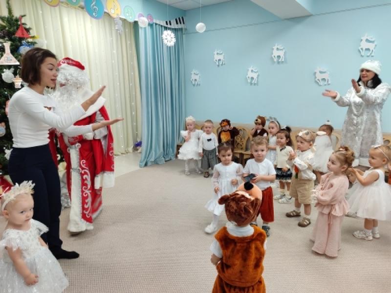 НОВОГОДНИЙ УТРЕННИК - 2025