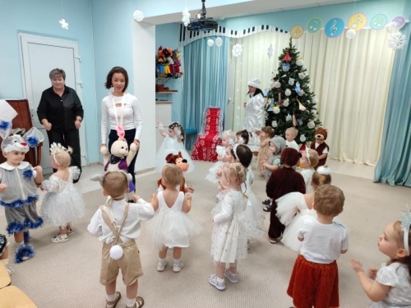 НОВОГОДНИЙ УТРЕННИК - 2025