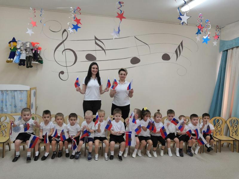 Спортивный праздник в группе "Совушки"