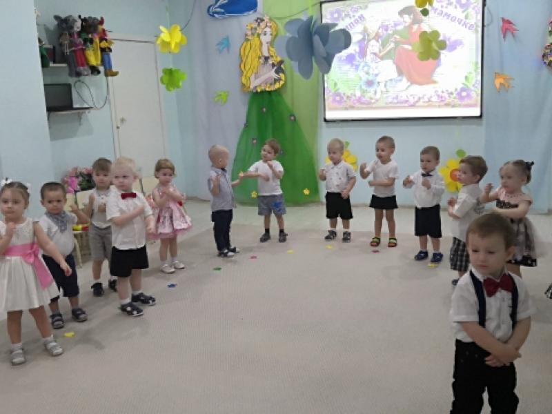 С Международным женским днём!